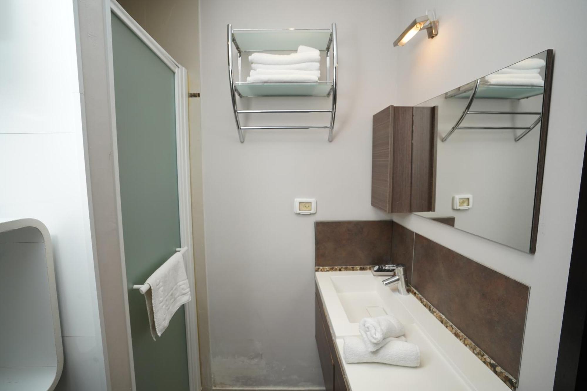 Hotel Blue Weiss Netanja Exteriér fotografie